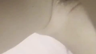 近距离观赏鸡巴在身着黑丝的骚浪洞穴中出入