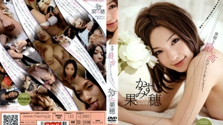 性感少妇给老公戴黑帽～出轨的大黑屌像是打桩机不停冲撞操屄～