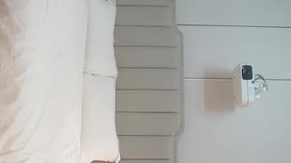 麻酥酥哟小秘书系列玩大奶子1