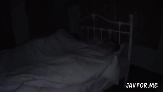 大学生和她的朋友爸爸变得淘气